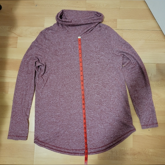Loose fitted cowlneck,sz large, heathered burgundy - Picture 5 of 6